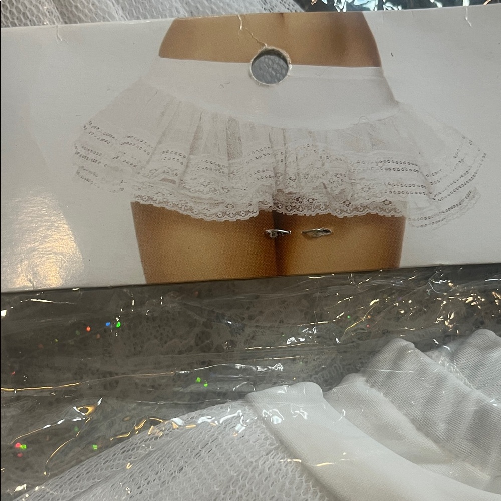 White Lace Mini petticoat